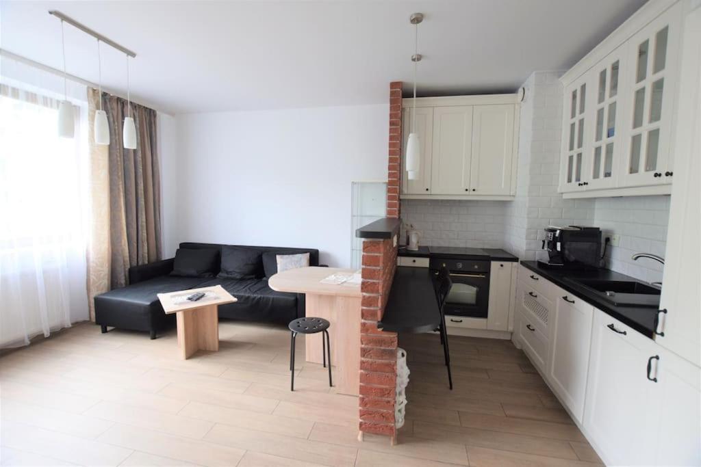 Apartament Z Podziemnym Parkingiem Ulica Wroclawska Краков Экстерьер фото